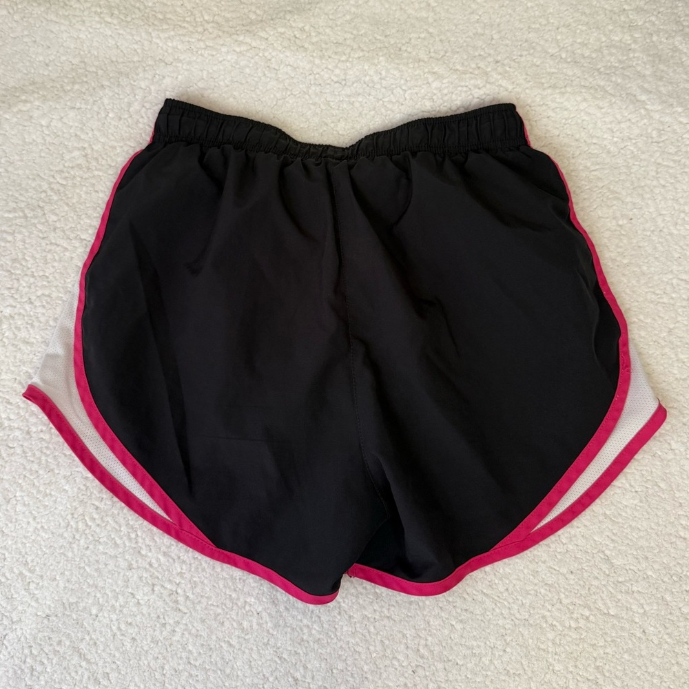 Nike athletic running shorts small - Picture 8 of 8